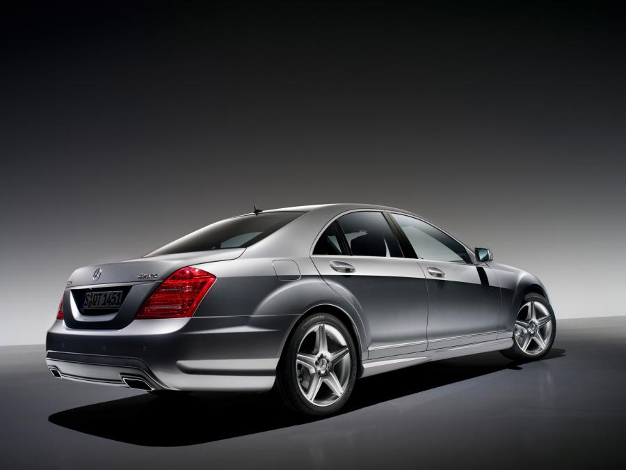  Mercedes-Benz S500 4Matic AMG 2009 года  (фото 14 из 15)